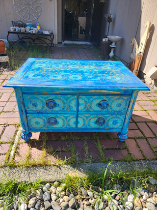 Boho chest r c d