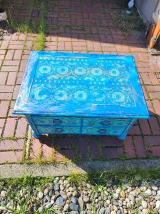 Boho chest r c d