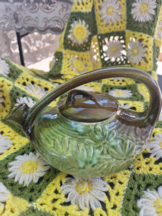 Vtg 1940s McCoy  Daisy Teapot Green & Brown Drip Glaze