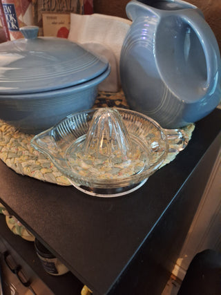 Vtg Depression Glass  Sunburst Citrus Juicer