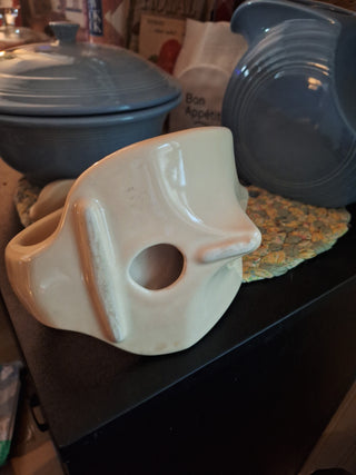 Vintage Ceramic Cream Swan Towel Holder