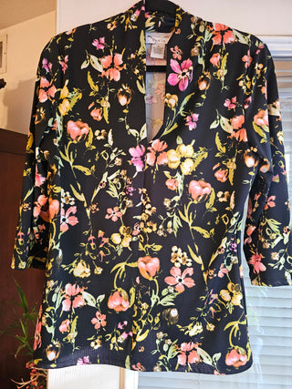 Grace 3/4 Sleeve Black W/ Flowers Blouse Medium