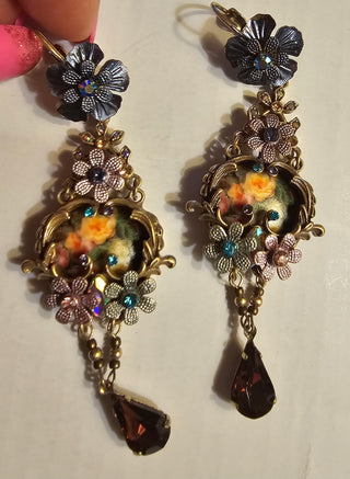 Vintage Floral Drop Earrings