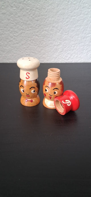 Wooden Salt and Pepper Shakers SET/2 (P)