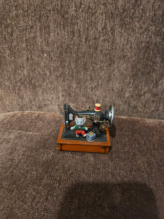 Sewing Machine Mouse Ornament