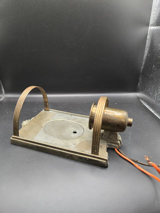 VNT Streamline Art Deco Slip Shade Wall Light