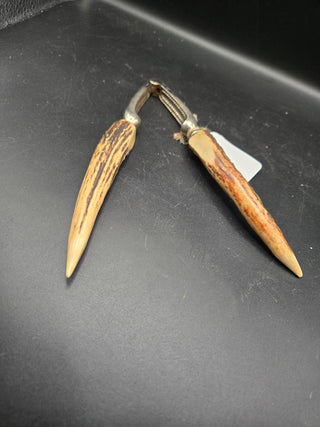 VNT Faux Deer Antler Nut Cracker