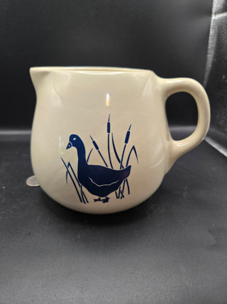 VNT Pitcher Blue Goose in Cattails Fol