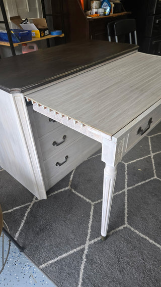 MCM Saginaw Furniture Co Expand-O-Matic