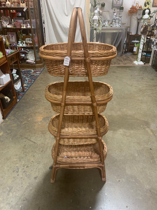 Rattan and Wicker/Tiered Baskets (vtg) --AE