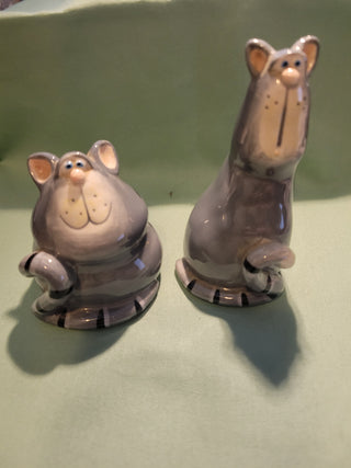 Russ Berrie 'Alley Katz' Salt & Pepper Shaker Set