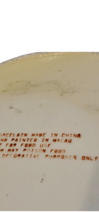 vtg. 7 in Macau hand painted lidded bowl