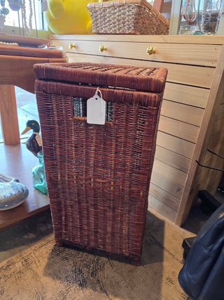 Vintage hand made basket Big