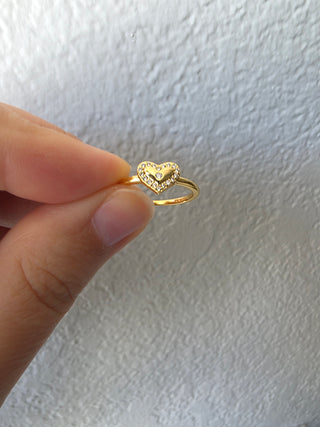 Dainty heart ring gold tone Size 7 NEW