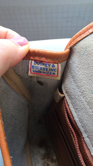 Vintage Dooney and Bourke Crossbody purse Essex NIS