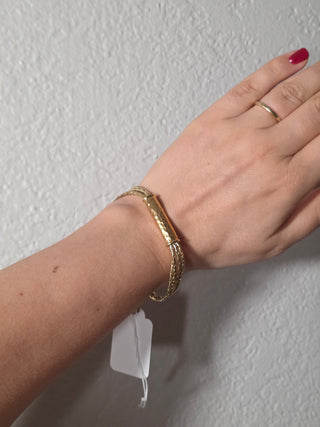 Vintage gold tone Napier bracelet 7"