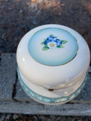 9” Vintage Knotts Berry Farm Turquoise /Gold Floral Cream Canister With Lid