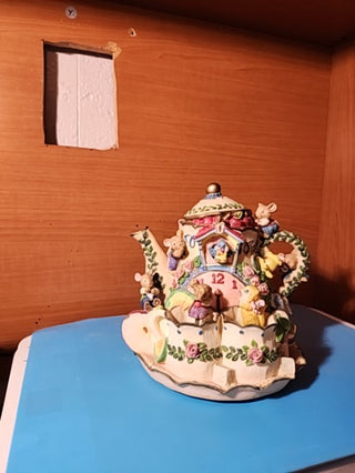Teapot four two music box