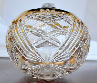 #62 VV Fifth Avenue Crystal Basket MTS