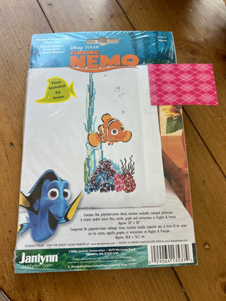Finding Nemo Cross stitch Pillowcase MTS|70944