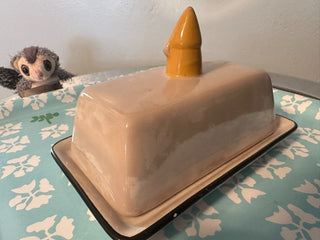 Butter Dish Knomes Bees Ceramic BTS|118535