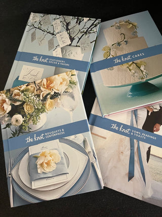 SET OF 4 "THE KNOT" SMALL WEDDING BOOKS (EXCELLENT CONDITION KJS) RCD