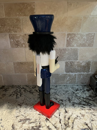 15” Nutcracker - Police Officer RCD|128852