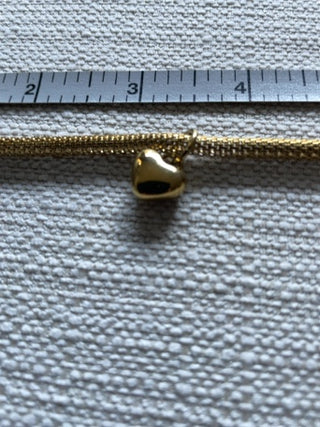 Vintage mesh gold town bracelet with puffed heart 7.5”