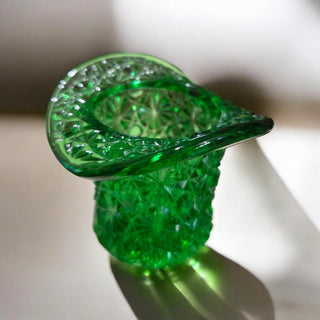 Vintage Dark (Hunter)Green Glass Daisy and Button Design Top Hat 2.25" Tall