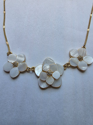 Liz.Claiborne Flower necklace SH|76830