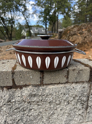 #2 Cathrineholm of Norway Enamel Dutch Oven Lotus Brown GCC RSV