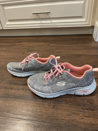 Women's Size 10 Skechers Shoes Grey/Pink RCD|117415