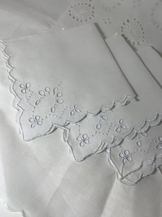 Scalloped Cutwork Napkins - Set of 4|58783
