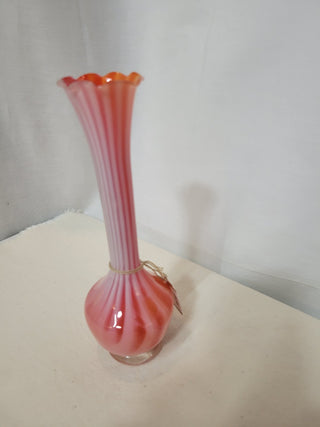 Vintage 7-3/4" Peach Swirl Art Glass Bud Vase RCD|82641