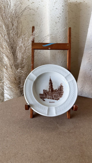 Vtg Porcelain Ashtray