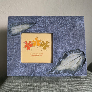 NEW - Blue Resin Stone Leaf/Nature Picture Frame (3x3)