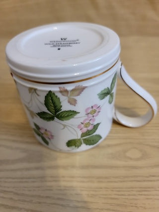 JMD- Wedgewood Wild Strawberry Mug