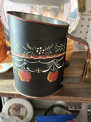 Sifter w/ hand painted strawberry design|120198