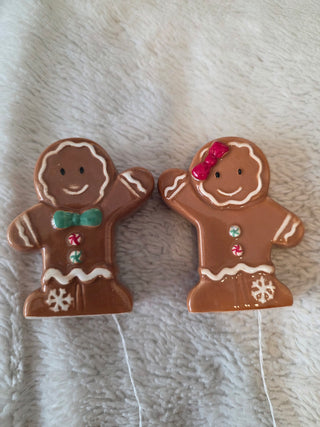 Gingerbread s+p shakers set of 2