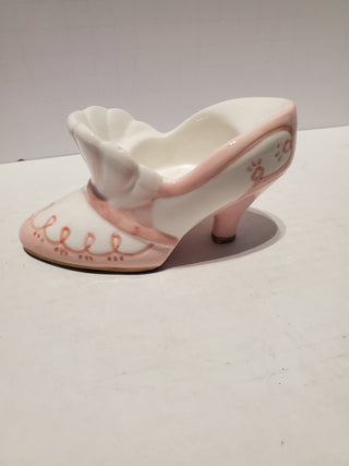 White/pink porcelain shoe tea light holder