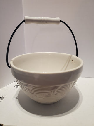 White ceramic basket w/weave design