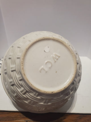 White ceramic basket w/weave design