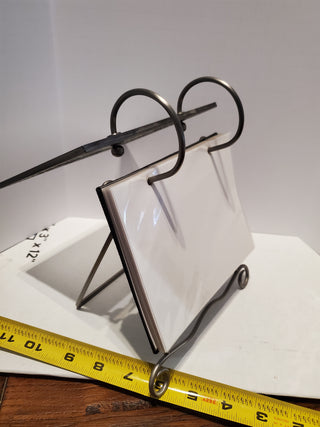 4.5x6in photo stand floral metal "family"