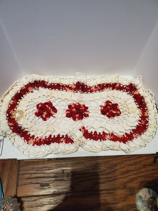 White and red rose crochet doily