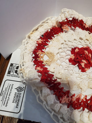 White and red rose crochet doily