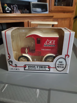 1905 Ford delivery car bank