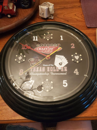 Poker Casino Texas Hold’em Round Analog Hanging Wall Clock Black/Gray W/neon
