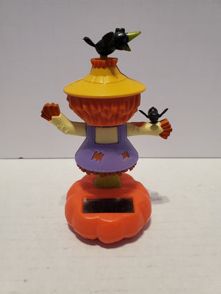 Solar powered scarecrow 4.5in tall