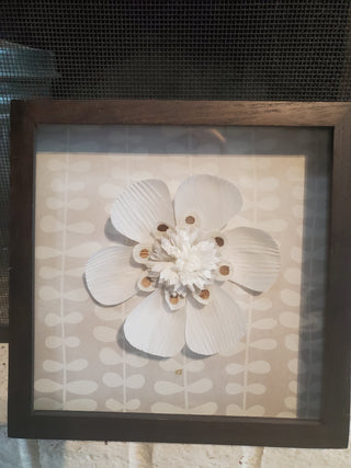 Framed art. 3D white flower