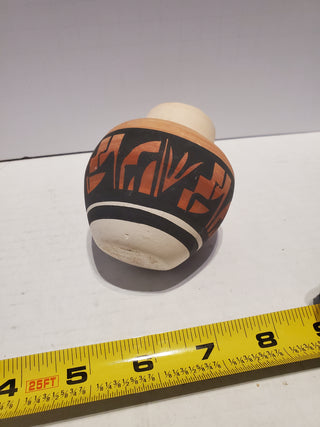 Navajo Mini Bud Vase Bowl Native American Artist Kanuho Signed 3"